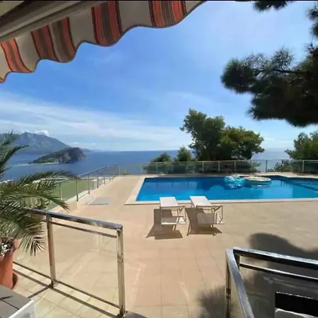 Chill Apartment Budva